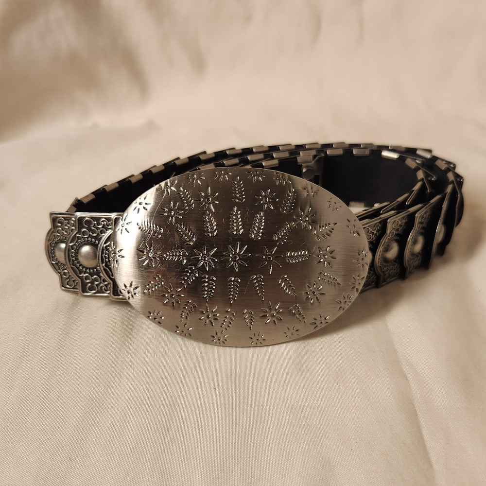 Vintage 80s Metal Scale Stretch Belt Silver Boho Stamped Oval Statement Cinch